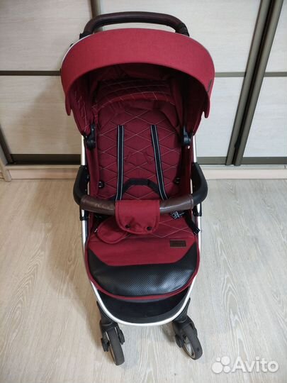 Коляска прогулочная carrello Vista