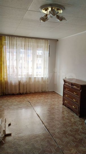 2-к. квартира, 57 м², 6/9 эт.