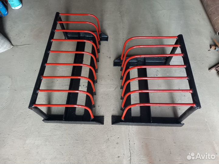 Две подставки для блинов от штанги