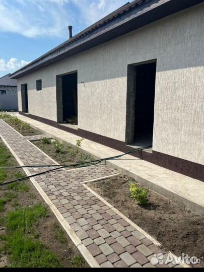 Бригада строителей