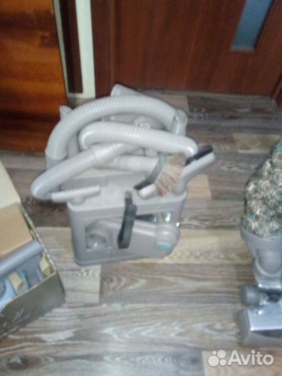 Пылесос Kirby G10e