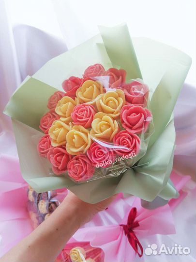 Шоколад, подарок бабушке, подарок дедушке, цветы