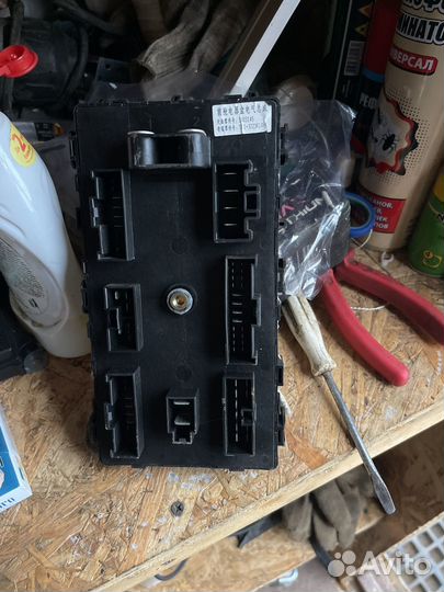 Блок предохранителей chery tiggo t11 1.6 2014 год