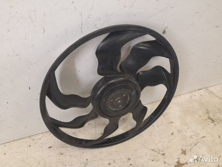 Вентилятор охлаждения двигателя передний Hyundai