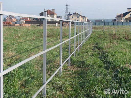 Бурение грунта под столбы