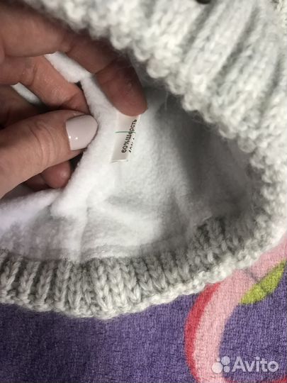 Продам новый зимний комплект женскую шапку и снуд