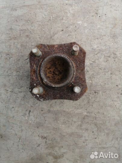 Ступица задняя правая Nissan Tiida C11 HR15