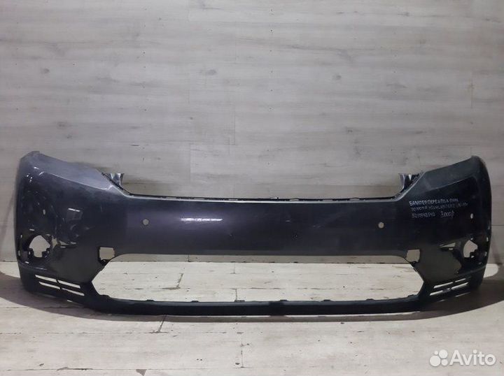 Бампер передний Toyota