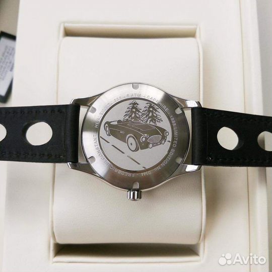 Часы мужские Frederique Constant FC-303HS5B6