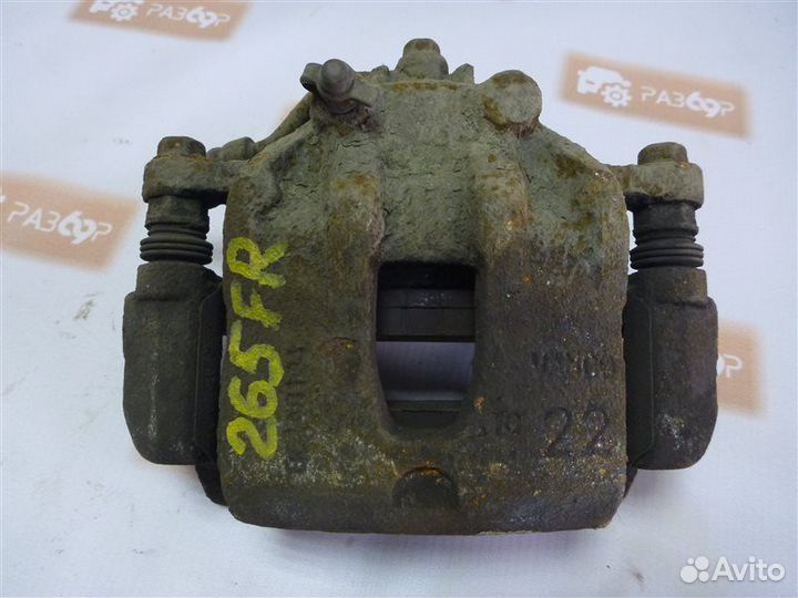 Суппорт передний правый Kia Rio QB G4FC 2013