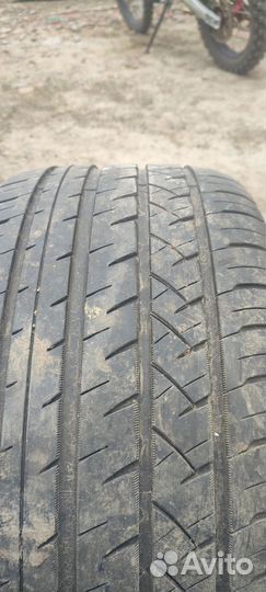 Sailwin Venusatr 08 275/35 R19