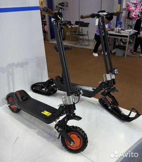 Электросамокат зимний на гусенице 3в1