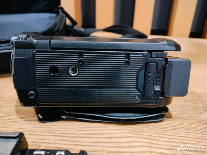 Видеокамера Panasonic HC-V 760