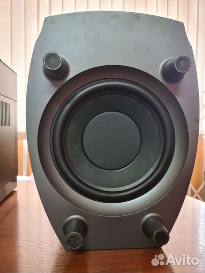 Сабвуфер samsung