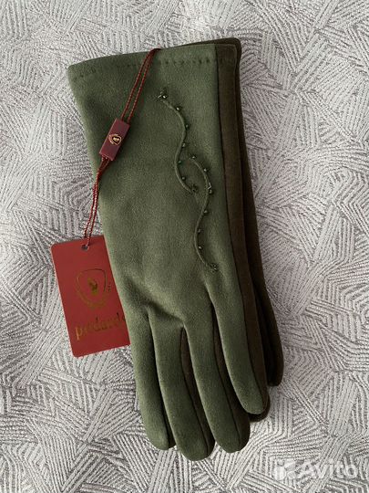 Перчатки в ассортименте(смотрим фото)
