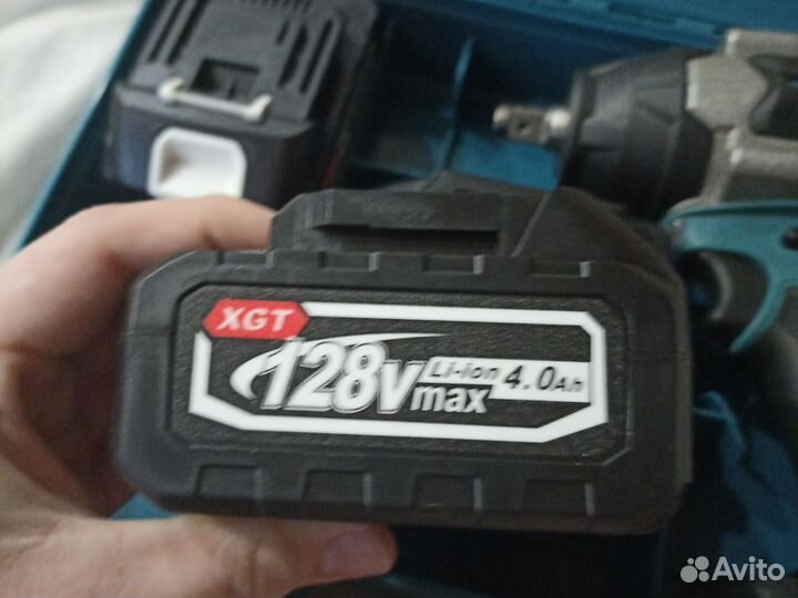 Гайковерт аккумуляторный makita