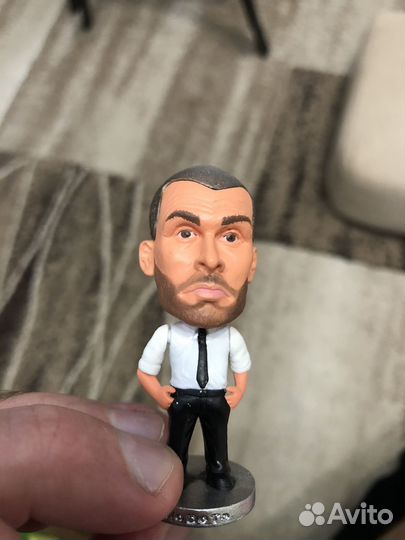 Фигурка лучшего тренера - Пеп Гвардиола Kodoto