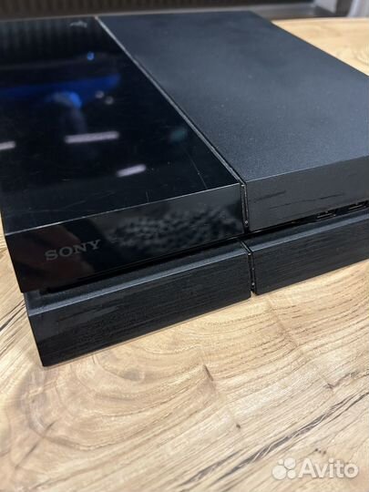 Sony Play Station 4 PS4