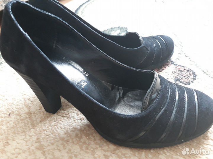 Туфли натуральные замшевые новые 37 разм