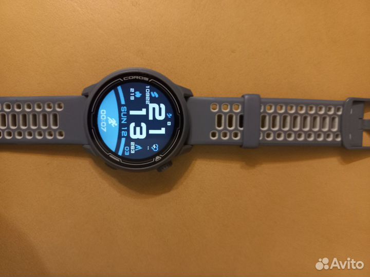 Часы coros pace 2