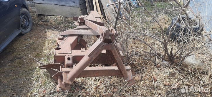 Плуг для трактора