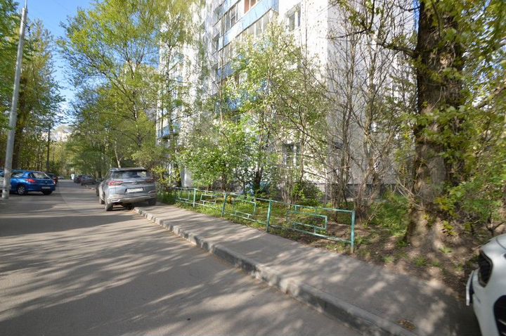 3-к. квартира, 63 м², 1/12 эт.