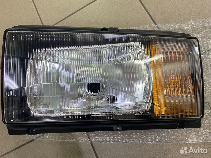 Фара левая ваз 2104,05,07