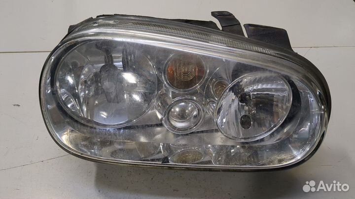 Фара (передняя) Volkswagen Golf 4, 2000