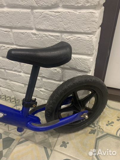 Беговел strider 12