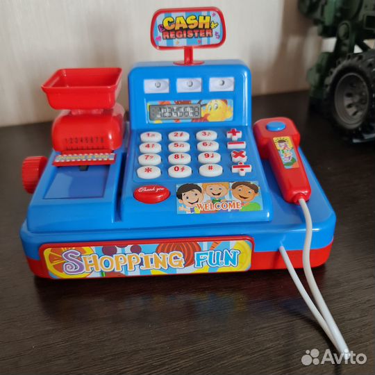 Компас, часы интерактивные муз- е, касса муз- я