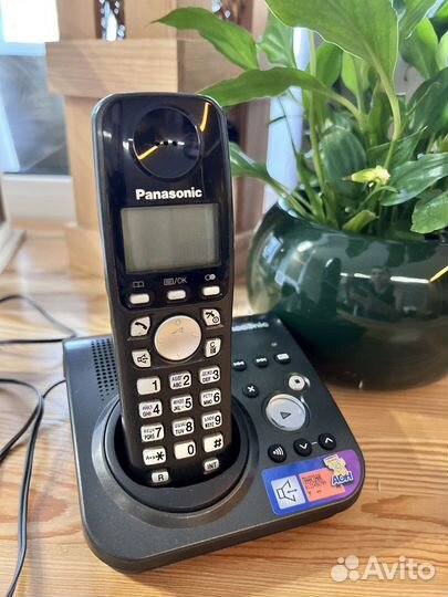 Стационарный телефон panasonic