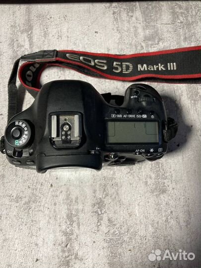 Зеркальный фотоаппарат canon eos 5D mark 3