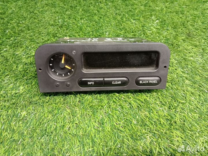 В наличии: Дисплей информационный Saab 900