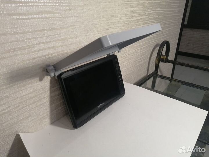 Козырек эхолота Garmin Echomap Plus/UHD 73sv