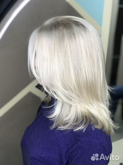 Модель на стрижку и окрашивание волос