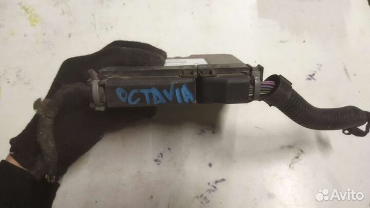 Блок управления двигателя Skoda Octavia A4 1997-00