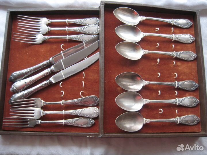 Старинный набор зиш столовых предметов