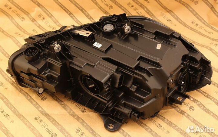 Фара левая BMW 1 F40 19+ full LED