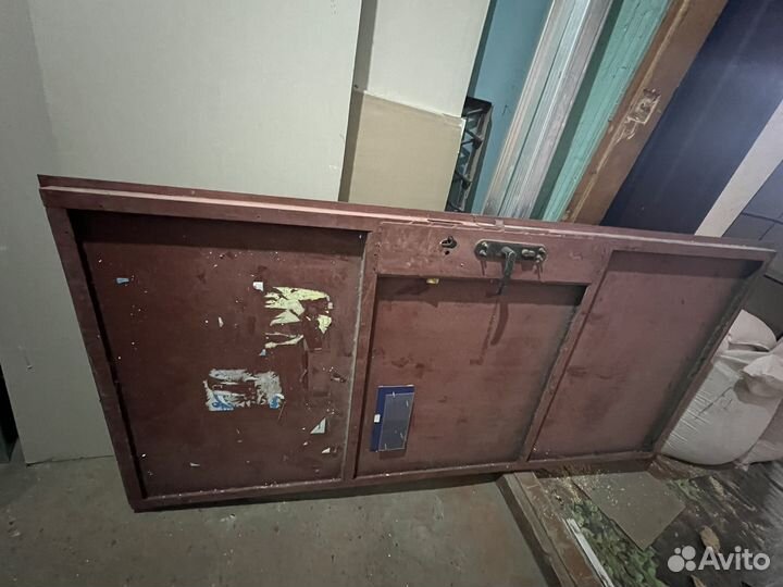 Металлическая дверь бу