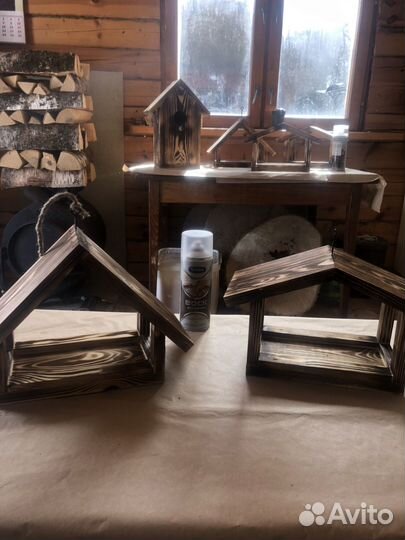 Кормушки для птиц, скворечники