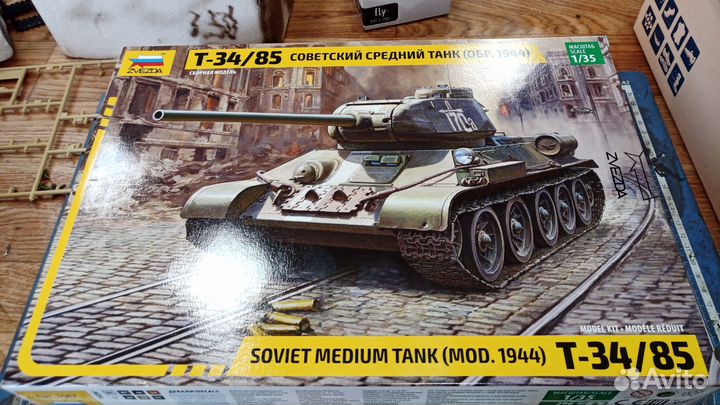 Сборная модель танка т 34/85 (обр.1944) звезда
