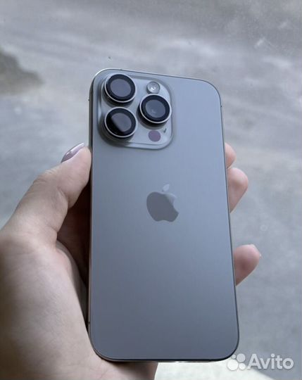 iPhone 15 Pro, 128 ГБ