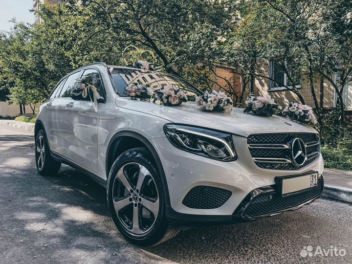 Прокат свадебных украшений. Украшения на машину