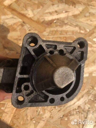 Стартер Renault Logan