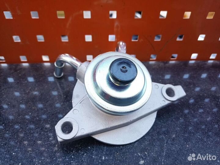 Подкачивающая помпа Toyota 70