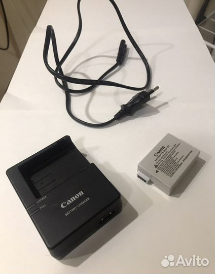 Зарядное устройство и аккумулятор для Canon