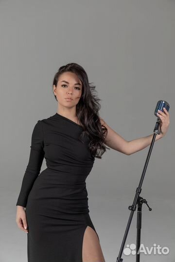 Ведущая Ведущий Певица Москва и мо