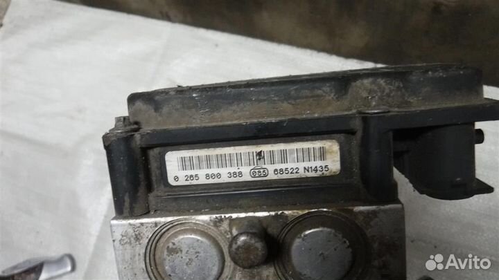 Блок ABS (насос) Hyundai Getz 2002-2011