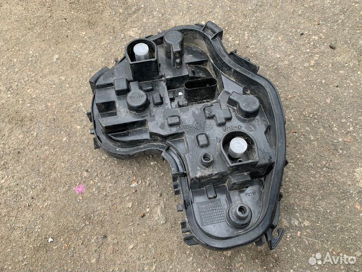 Плата заднего фонаря левого BMW F20