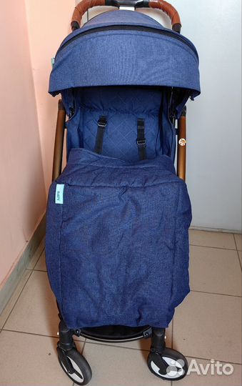 Коляска прогулочная